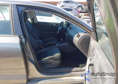 2012 Volkswagen Jetta 2.5L Se z USA, uszkodzony, nr VIN 3VWDX7AJ3CM453704